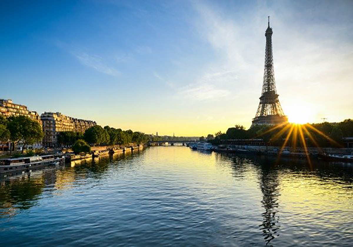 Best of Paris in a Day Small Group Tour