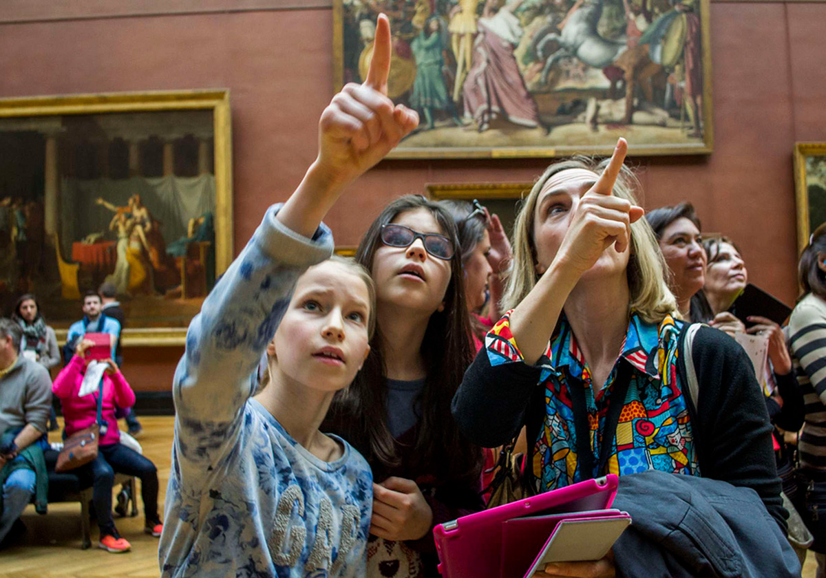 Private Louvre Tour for Kids
