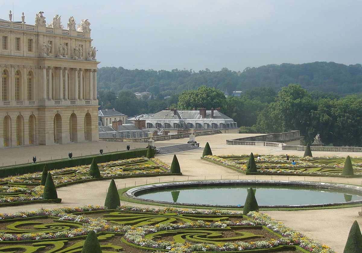 Versailles Palace and Gardens Full Day Private Tour