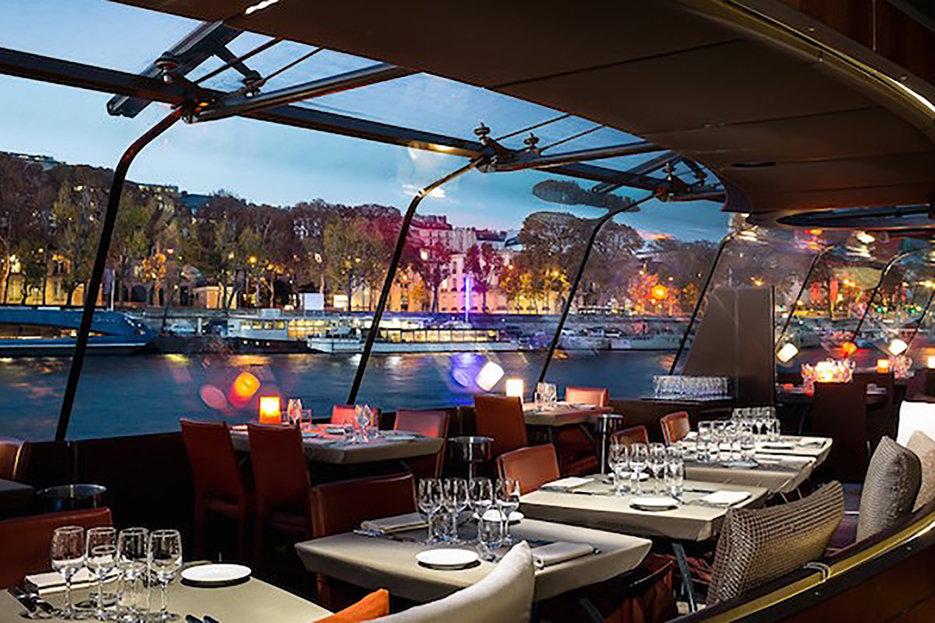 paris seine river gourmet dinner cruise with champagne